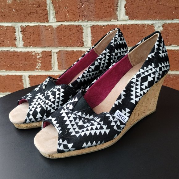 Toms Women's Stella Wedges Sandals Peep Toe Black Silver Aztec Cork Size 8 - Picture 2 of 10